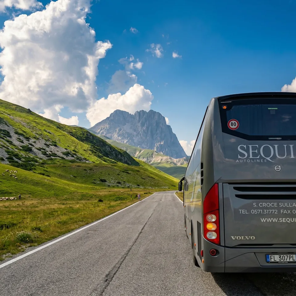 Autobus Autolinee Sequi in viaggio — Tra le montagne